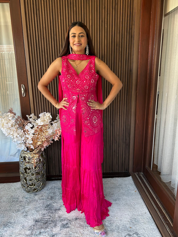 queenz closet designer women dresses ladies suits designer in ludhiana At Queenz Closet, your happiness is our biggest reward! No matter the occasionwhether you're looking for something light, elegant, festive, or grandwe have the perfect outfit waiting for you. From
