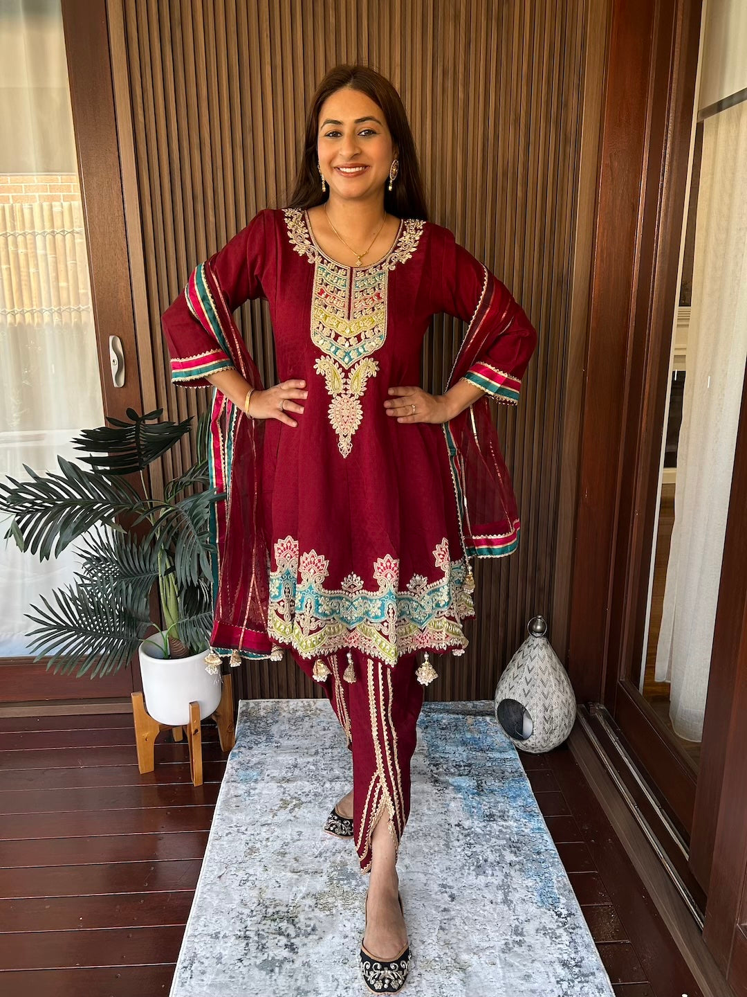 Queenz Closet Trendy Women s Clothing Online At Queenz Closet Queenz Closet Trendy Women s Clothing Online At Queenz Closet